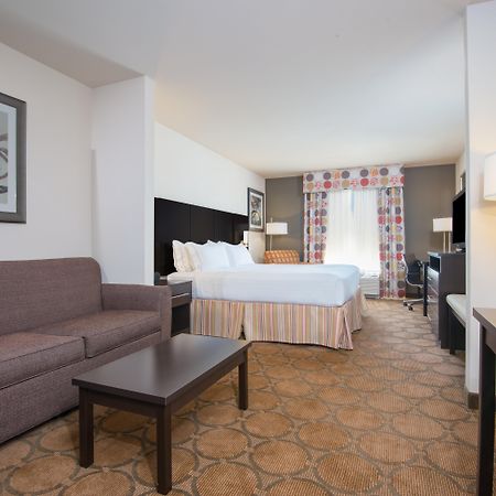 Holiday Inn Express Hotel & Suites Hobbs, An Ihg Hotel Exterior photo